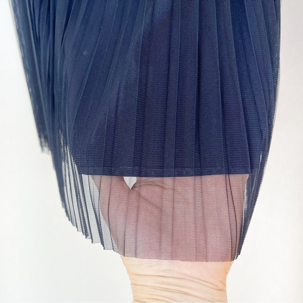 Banana Republic Navy Pleated Tulle A-Line Skirt Size 2 - Picture 5 of 12